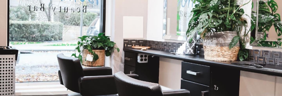 Bombshell Beauty Bar – Kitsilano