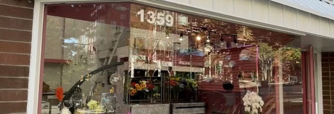 Royal Rose Florist